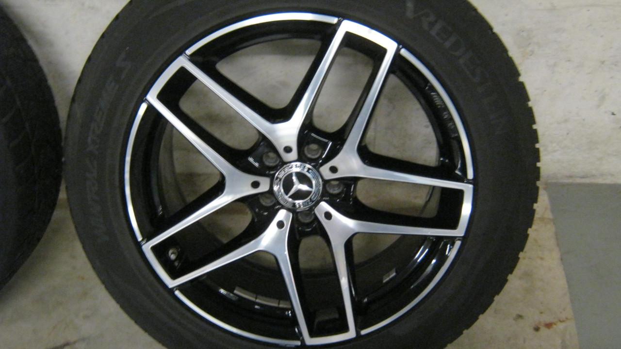 Z.G.A.N  MERCEDES VELGEN ORIGINEL AMG 19 INCH MET WINTERBANDEN