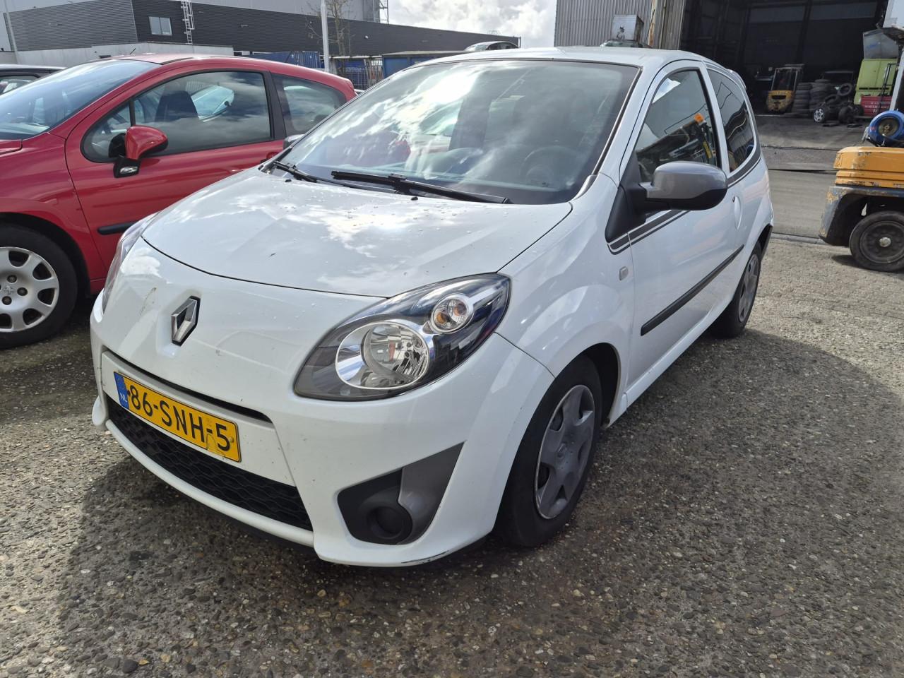 Renault Twingo 1.5 DCi  Apk 4-11-2026