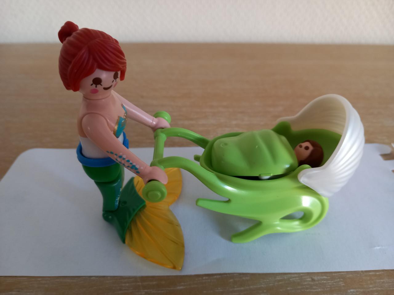 Playmobil zeemeermin met baby in wagen