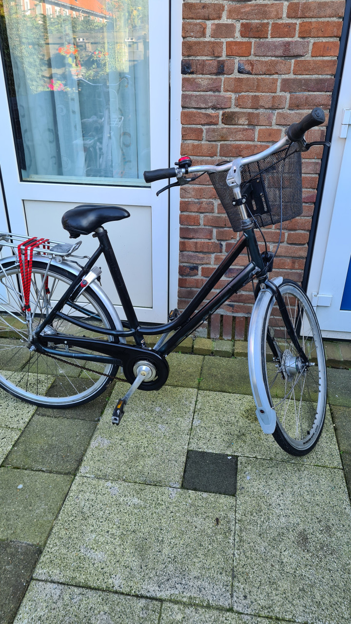 Dames fiets 28inch-met 7 versnellingen-fr.maat 57cm-nieuw slot