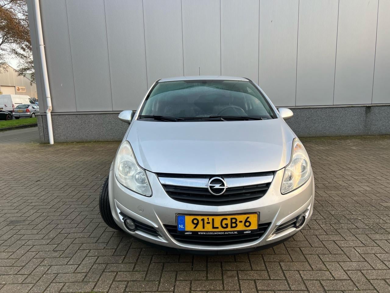 Opel Corsa 1.4-16V Enjoy 154.938KM Jaar Apk