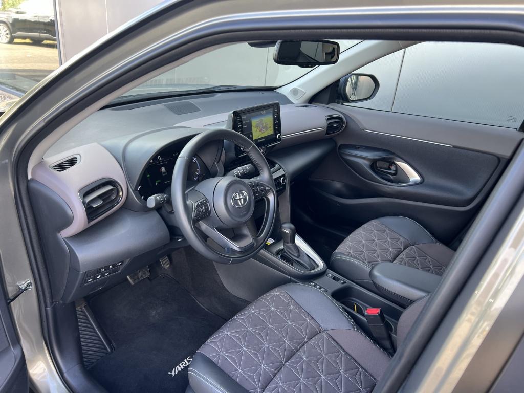 Toyota Yaris Cross 1.5 hybrid executive | 360 camera | elec. klep | stuurve