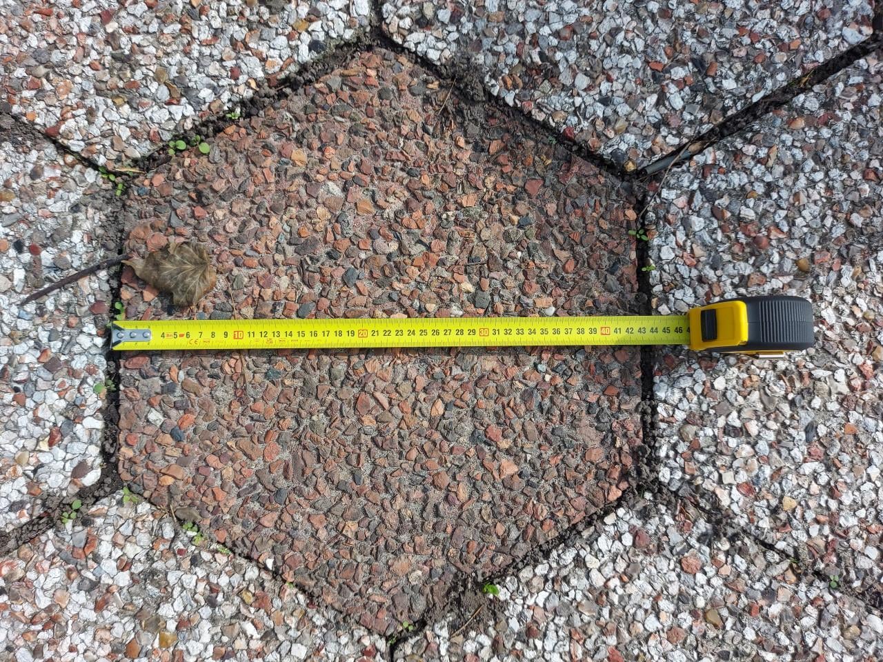 Gratis afhalen: zeskant tegels <40 stuks