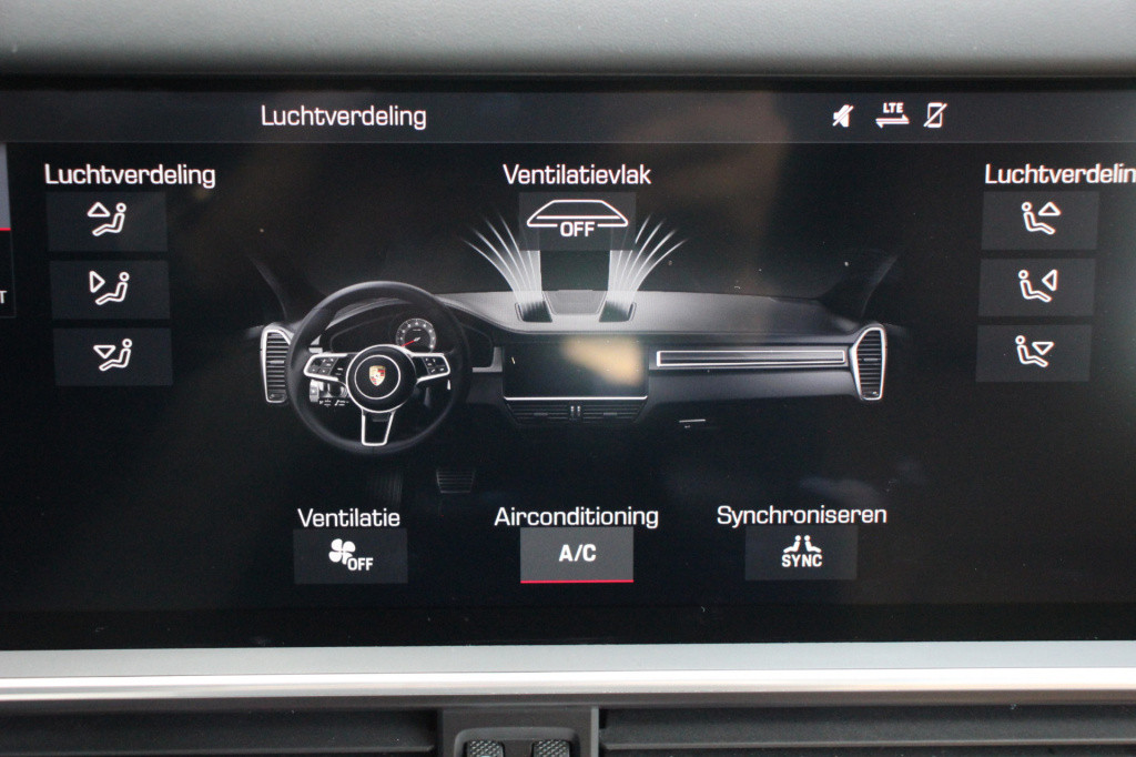Porsche Cayenne 3.0 | sportdesign | pano | luchtvering | adaptief cruise co
