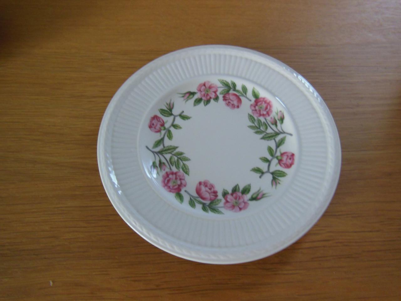 Wedgwood Rosalind gebaksbordjes