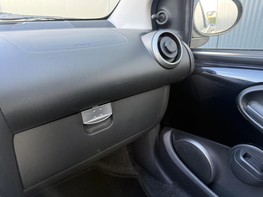 Toyota Aygo 1.0 vvt-i aspiration airco 5-drs