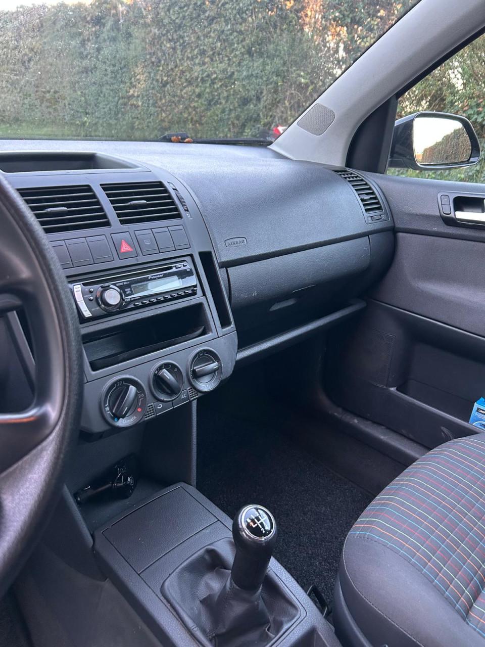 Volkswagen Polo 1.4-16V (75 pk) | 141.839 km | APK t/m november 2027
