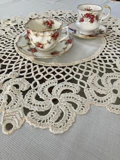PRACHTIG ITALIAANS ORIGINEEL BURANO KANTEN TAFELKLEED MET SERVETTEN