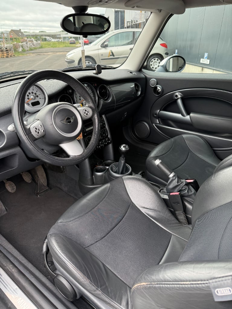 Mini Cooper 1.6 - chili - origineel nl - nap!