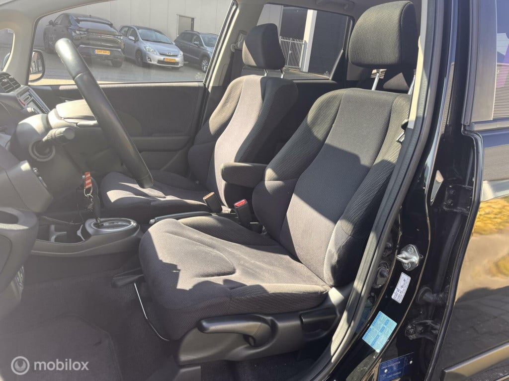 Honda Jazz 1.4 hybrid elegance i navi i achteruitrijcamera