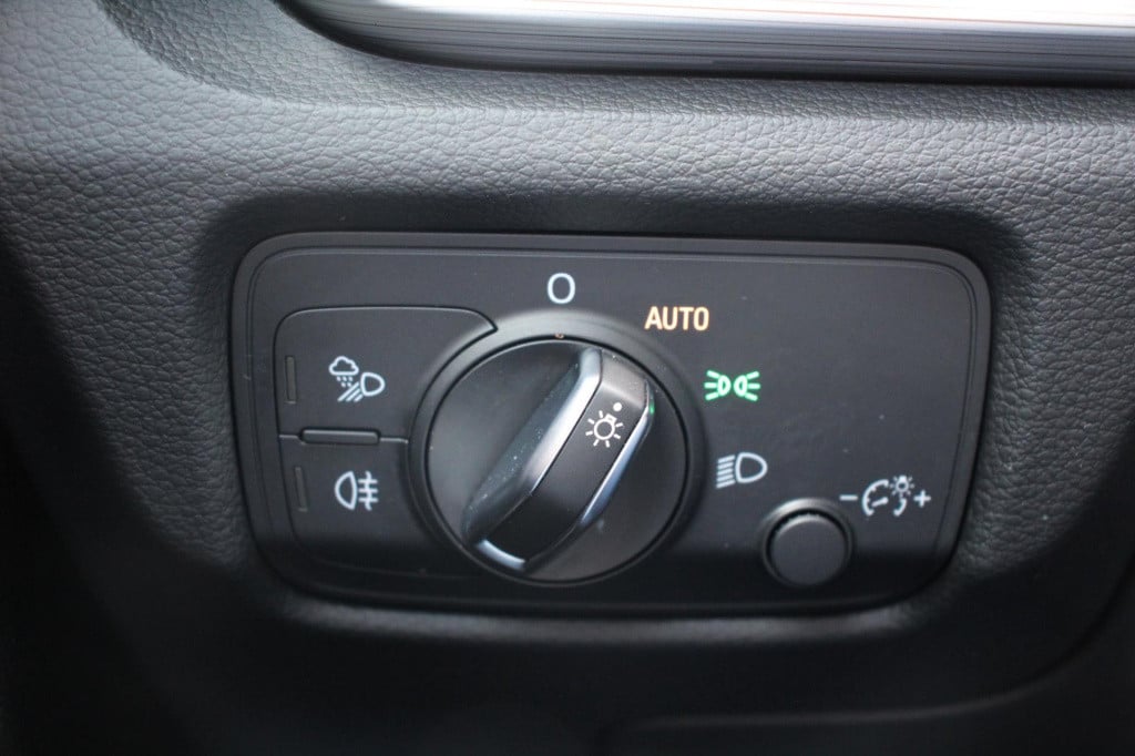 Audi A3 sportback 1.0 tfsi design pro line - matrix - led - navi - leder - 
