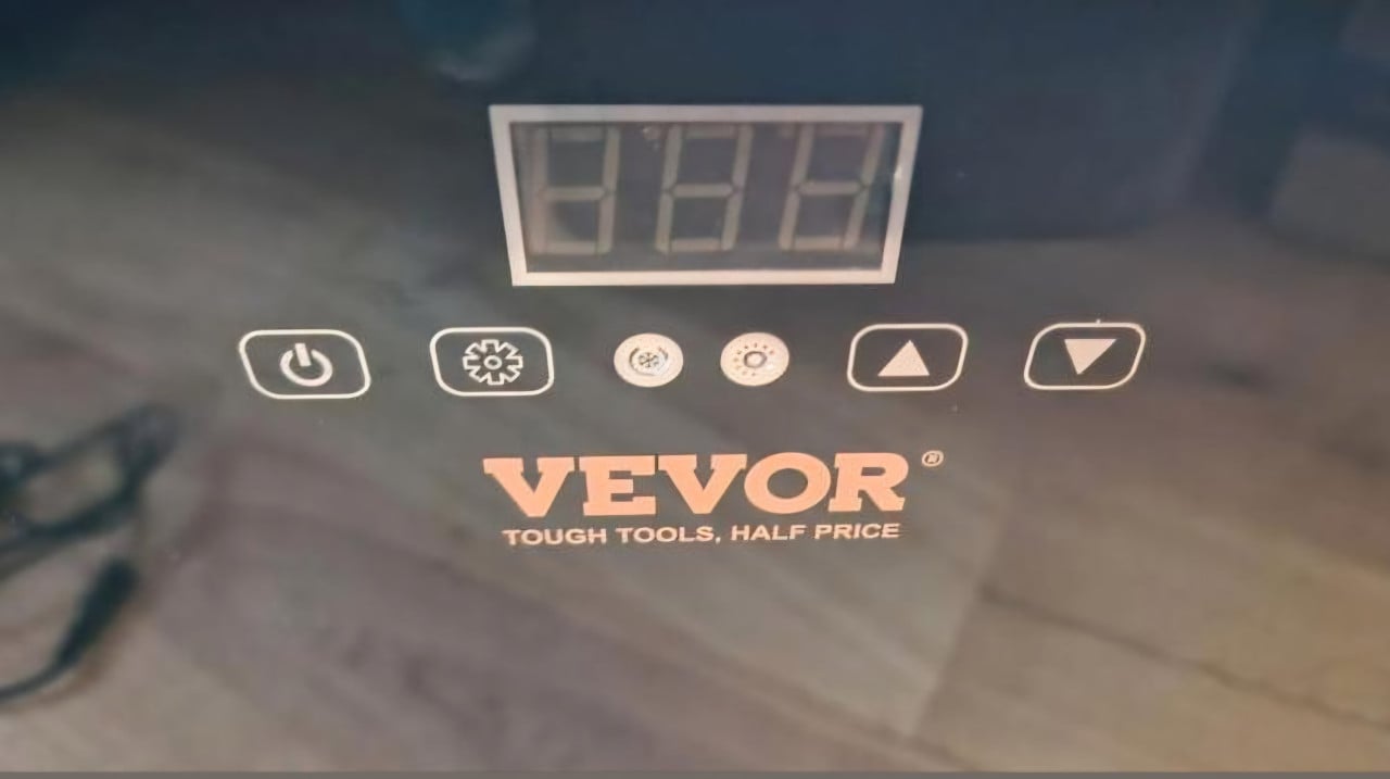 Vevor mini koelkast, kan ook verwarmen / 220 en 12 V / 20 liter