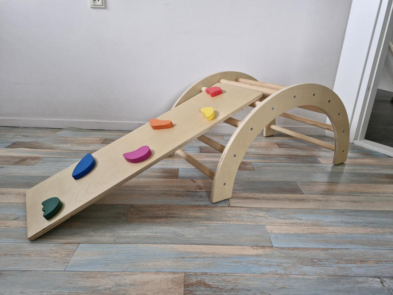 Montessori klimboog met klimplank