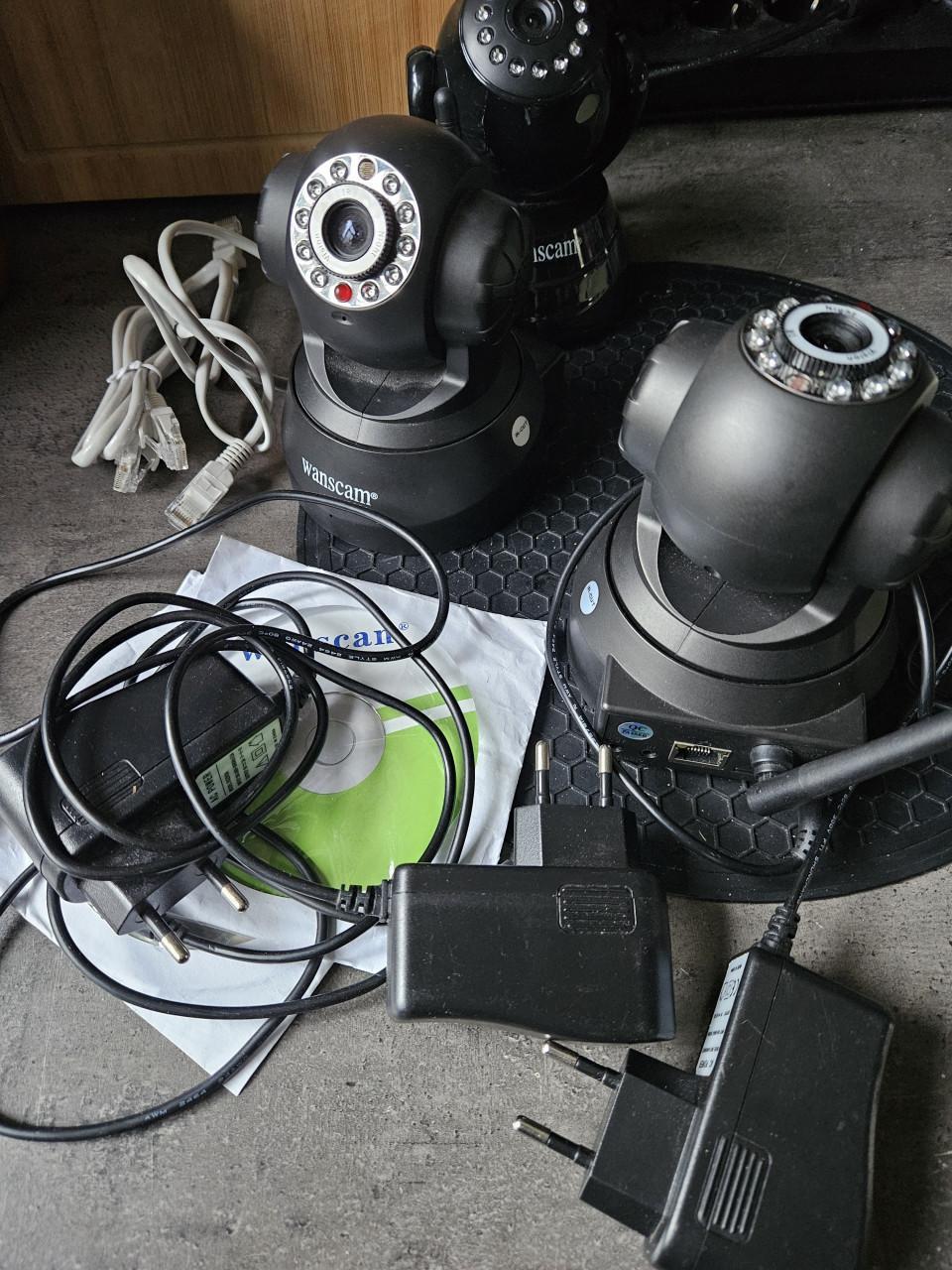 3 werkende Wanscam IP- Wifi veiligheids binnencameras..