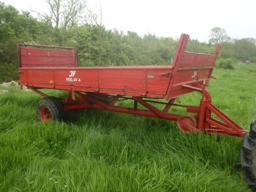 JF AV4 zelf-lossende wagen