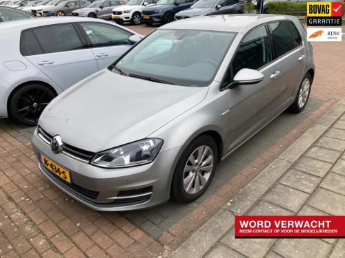 Volkswagen Golf 1.0 tsi business edition connected