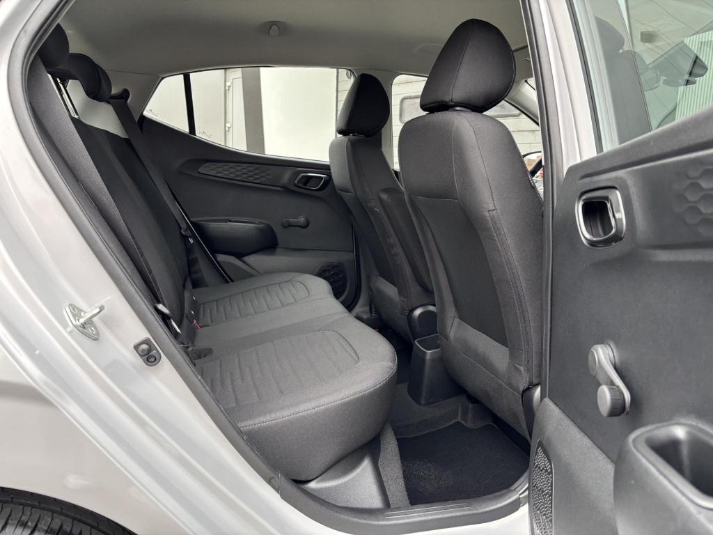 Hyundai I 10 1.0 comfort smart nieuw model! | navigatie | camera | apple ca