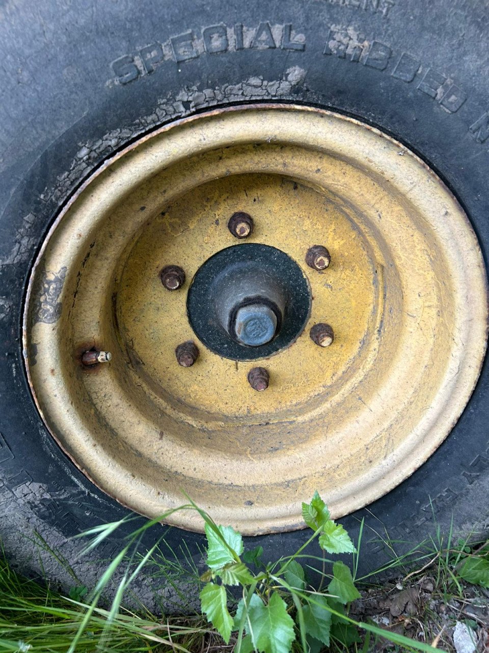 Te koop gevraagd banden
