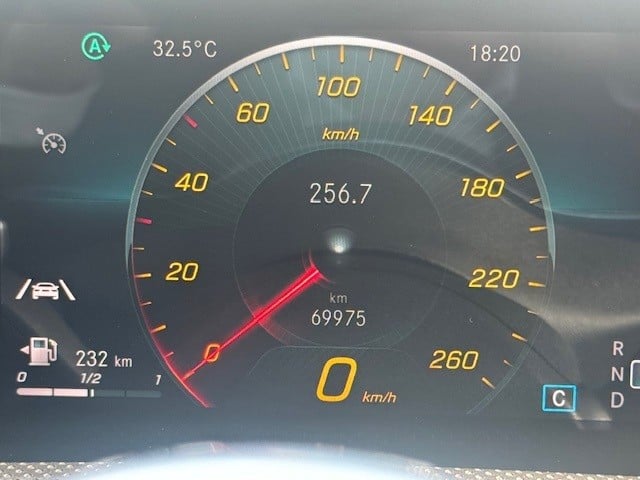 Mercedes-Benz A-Klasse 200 business solution amg l mbux l led high performa