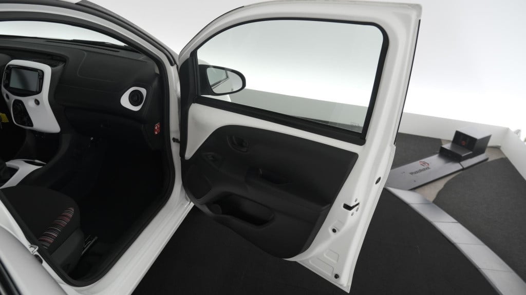 Citroen C1 1.0 vti airscape feel | vouwdak | camera | apple carplay | dab+