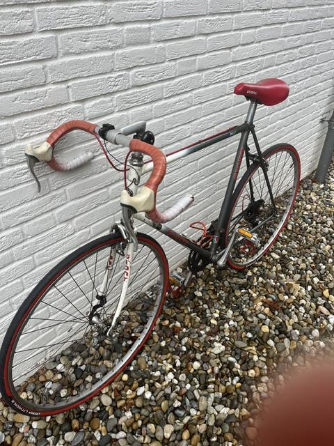 Racefiets vintage merk Giant