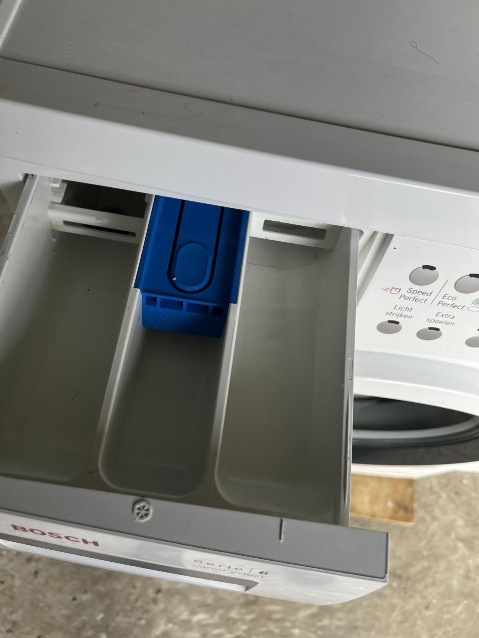 Bosch Serie 6  Vario-perfect Wasmachine 7 kg. 1400 toren