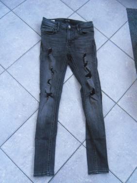 ZWARTEBROEK GATEN JACK & JONES MAAT 31-30