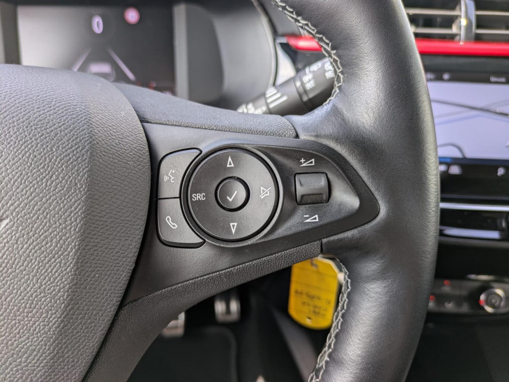 Opel Corsa 1.2 gs line | navigatie | cruise control | carplay | camera | la