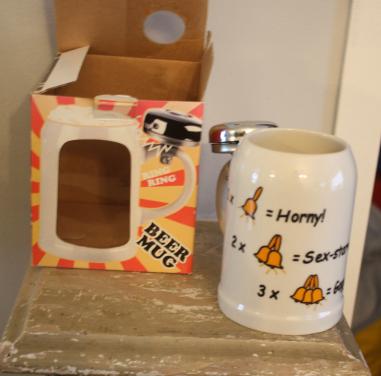 Nieuw beer mug met bel