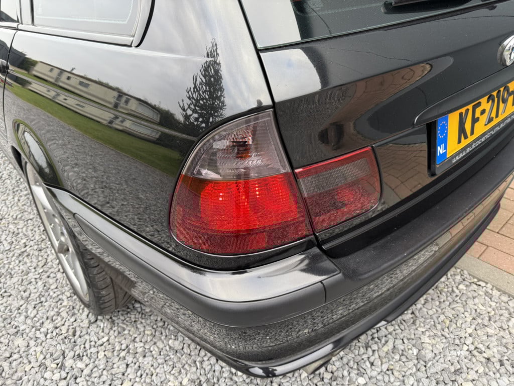 BMW 3-serie touring 330i executive sportline