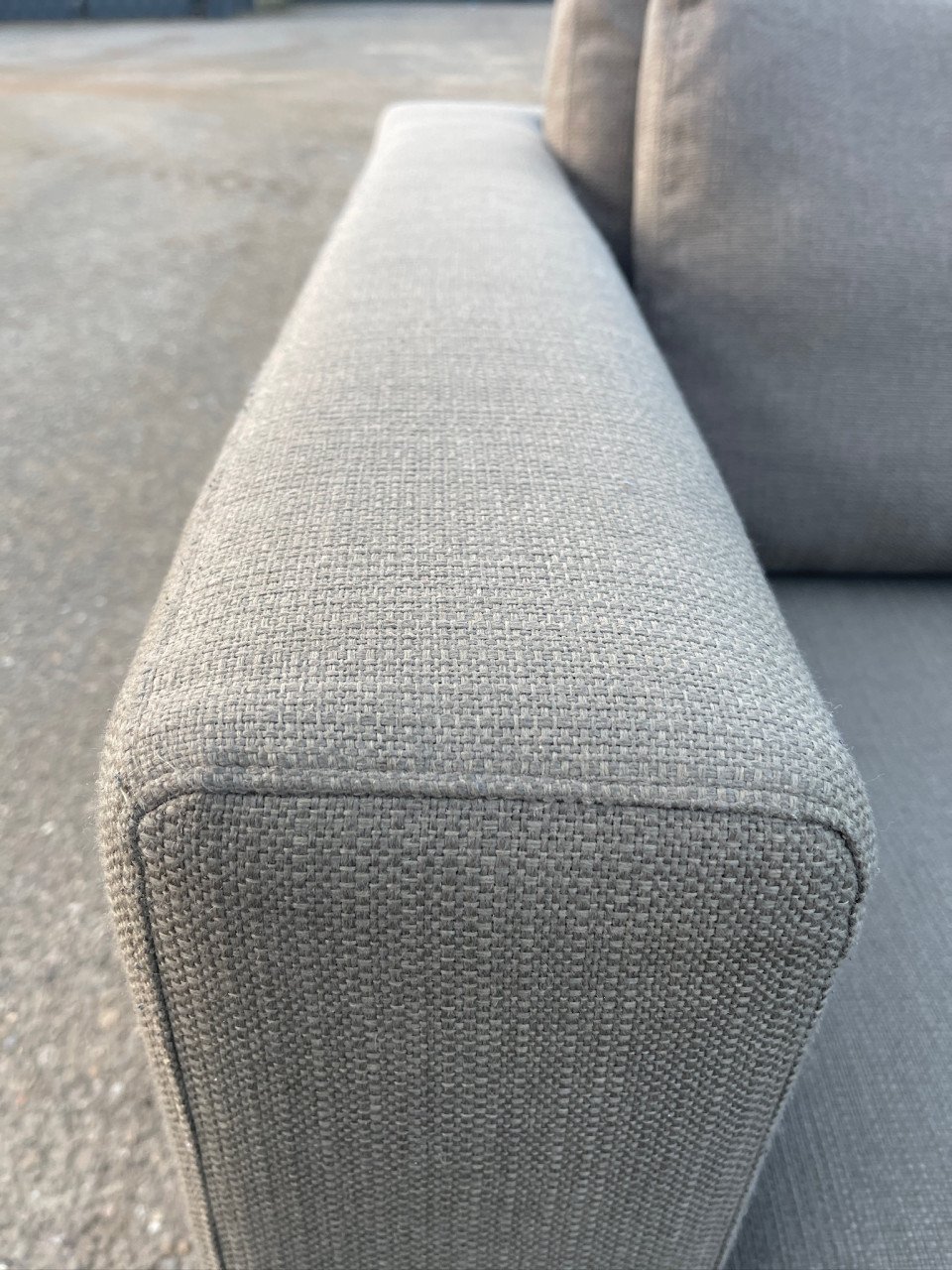 GRATIS LEVERING HEEL NL Taupe VIP 2x 2,5zits Stoffen Bankstel