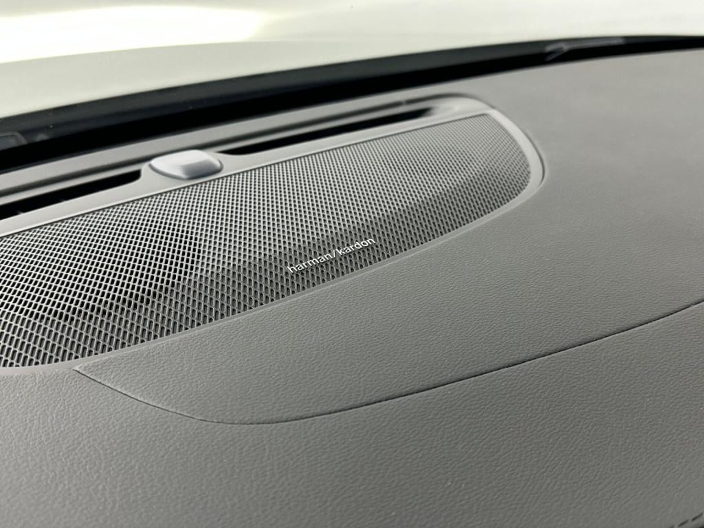 Volvo S60 t6 340pk recharge inscription| full options ! trekhaak