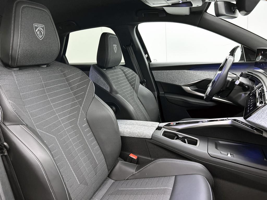 Peugeot 3008 hybrid 145 pk gt | rijklaar | elektrische kofferklep |
