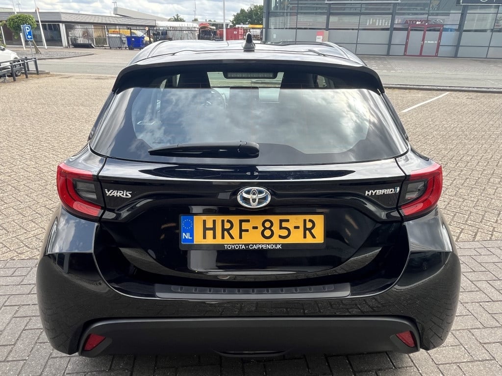 Toyota Yaris 1.5 hyb. dynamic | camera | navigatie |