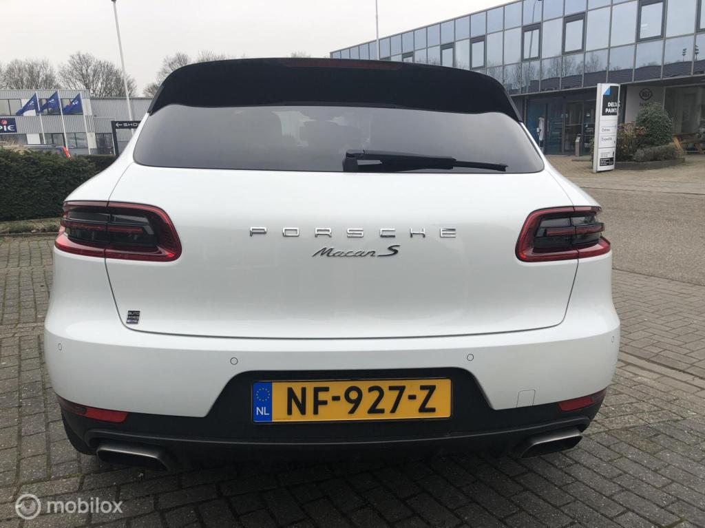 Porsche Macan 2.0 t pano/leer/bose 21inch