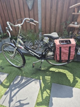 Te koop fiets 50euro.