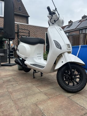 AGM VX50I Wit.