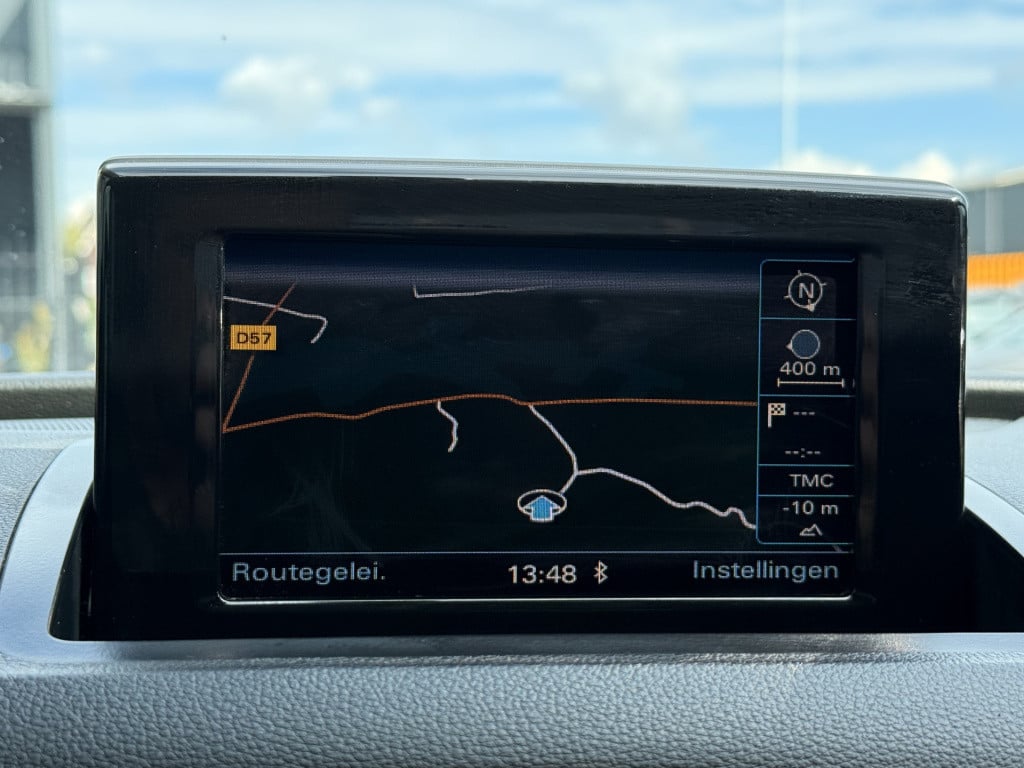 Audi Q3 2.0 tfsi quattro | afn trekhaal | stoelverwarming | half leder | pa