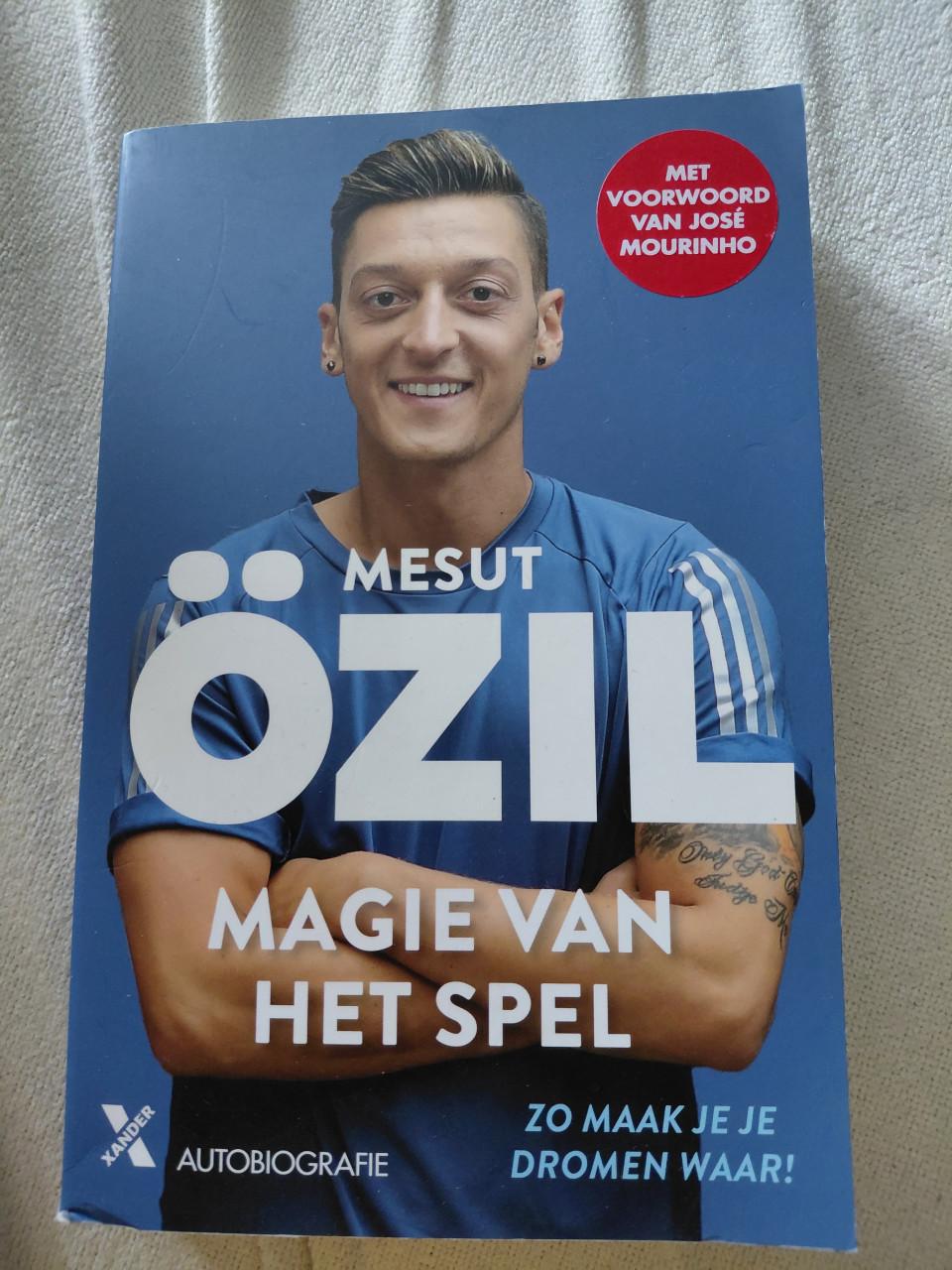 Sportboeken (62 stuks -hele partij 35 euro)