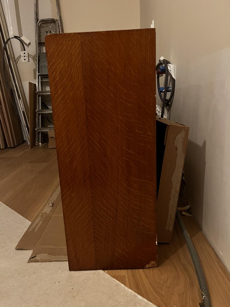 Retro dressoir / vintage kast op hairpin poten – 187 cm