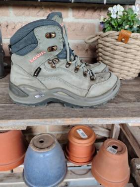 Wandelschoenen Lowa