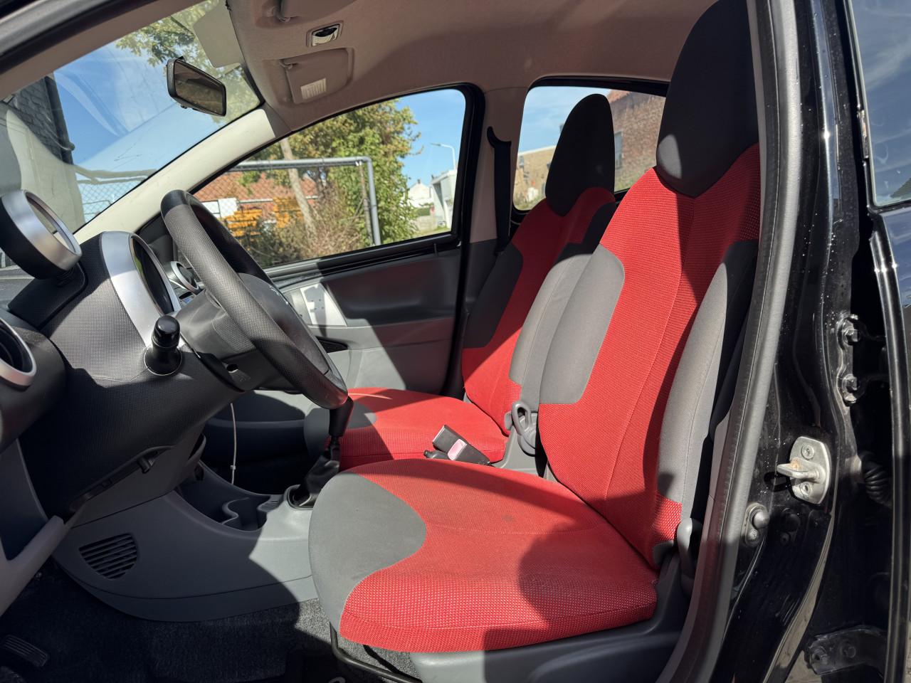 Peugeot 107 1.0 12V 5DR 2007 Zwart Airco Apk Nap