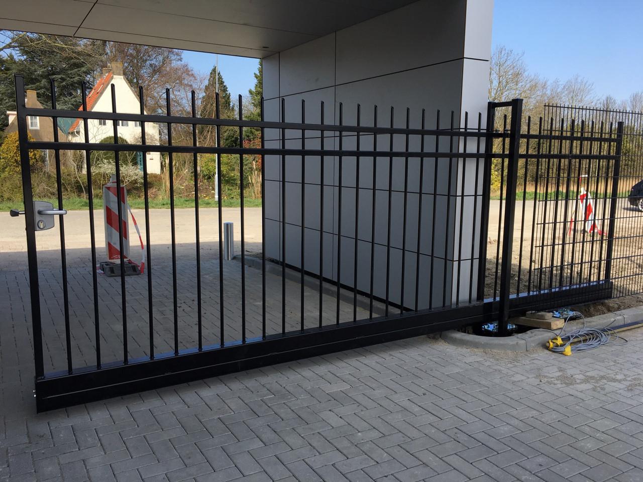 Een mooie entree begint bij de inrit.