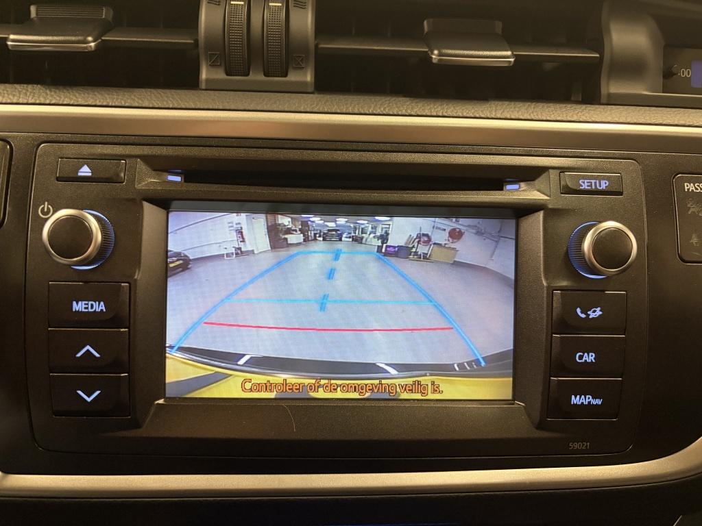 Toyota Auris touring sports 1.8 hybrid lease+