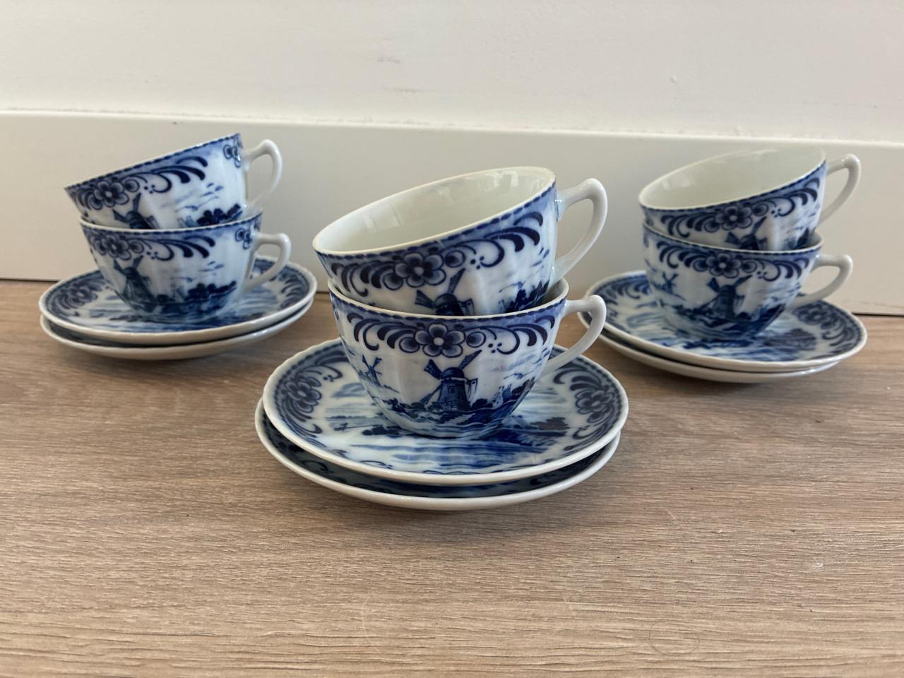 Delfts blauw kop en schotels, 6 stuks