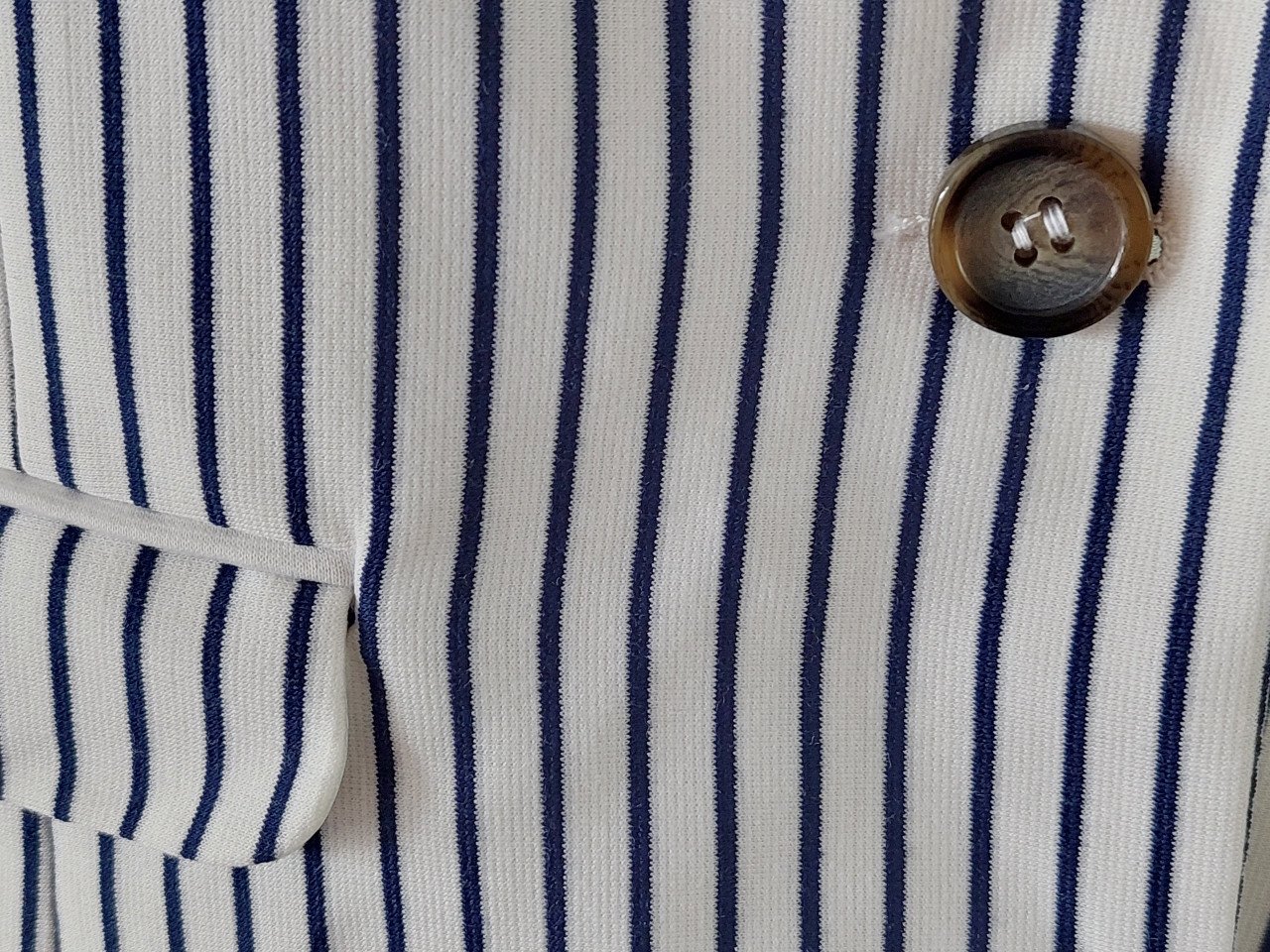 Gestreepte damesblazer H&M mt 42 wit/blauw