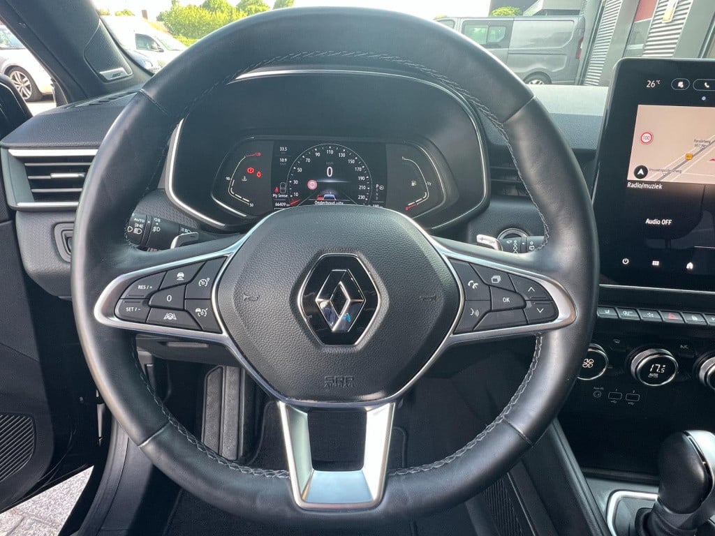 Renault Clio 1.3 tce full options