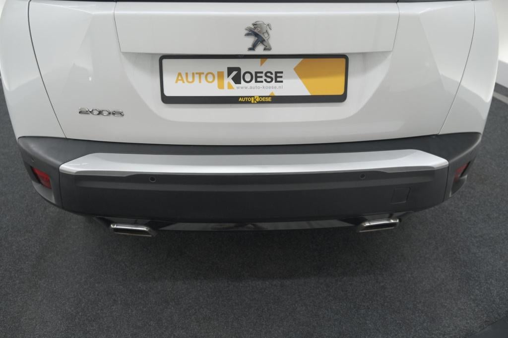 Peugeot 2008 puretech 130 eat8 allure | camera | navigatie | parkeersensore