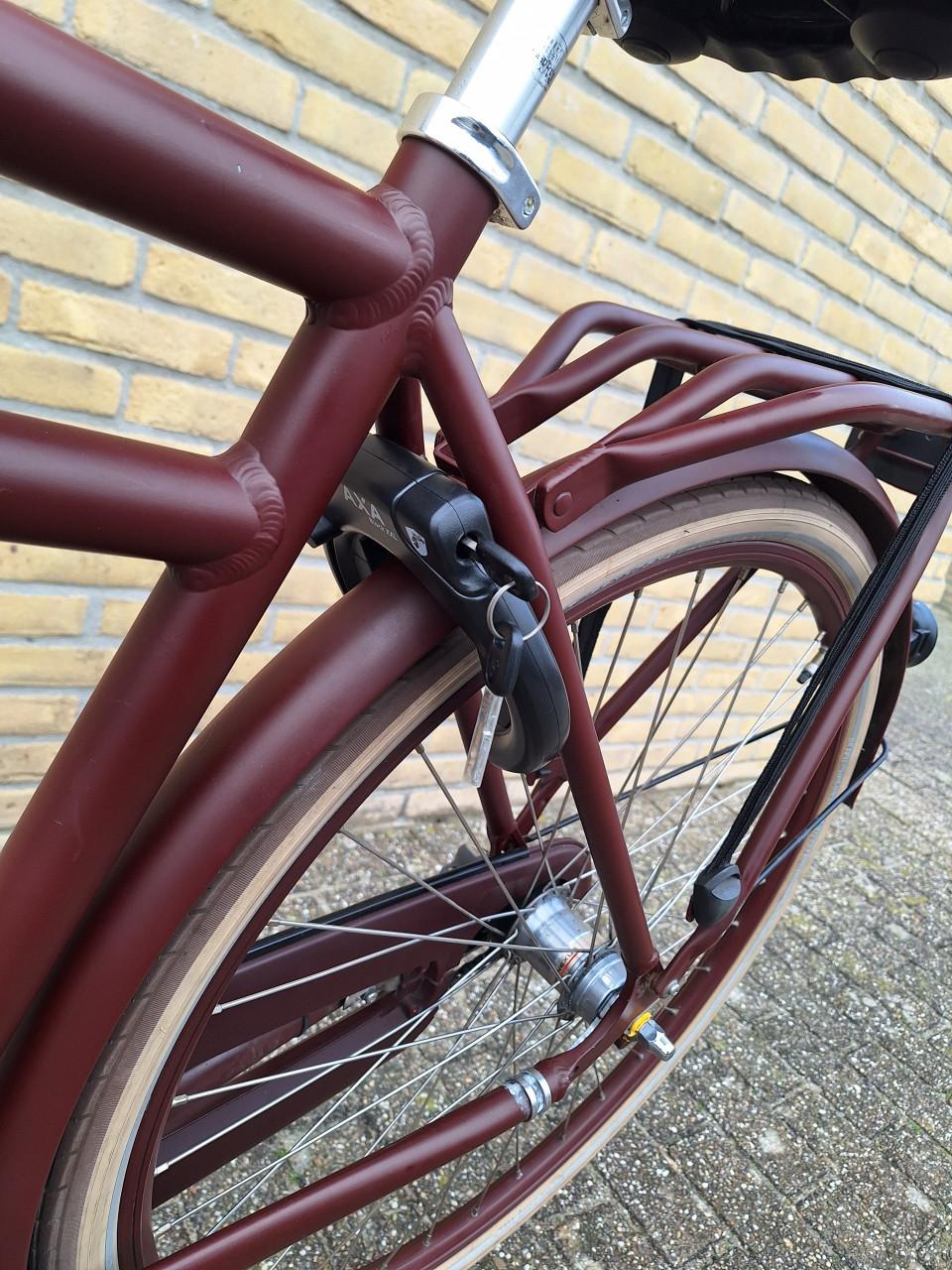 Batavus CNCTD als nieuw.