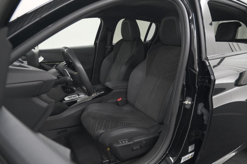 Peugeot 208 1.2 hybrid 145 e-dcs6 gt | alcantara pakket | camera | apple ca